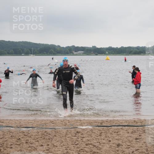 23.06.2024 - Viking Triathlon KatJ http://msf.ph/oto/6363669 23.06.2024 10:49:32 Schwimmen 112, 236 meine-sportfotos.de