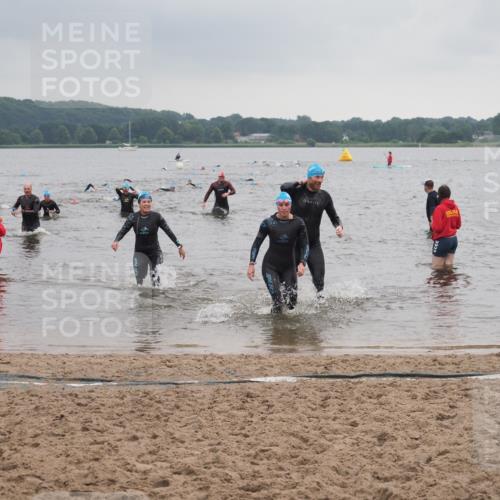 23.06.2024 - Viking Triathlon KatJ http://msf.ph/oto/6363684 23.06.2024 10:49:38 Schwimmen 64, 112, 236, 388 meine-sportfotos.de