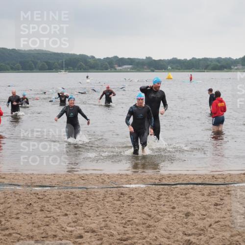 23.06.2024 - Viking Triathlon KatJ http://msf.ph/oto/6363686 23.06.2024 10:49:38 Schwimmen 64, 112, 236, 388 meine-sportfotos.de