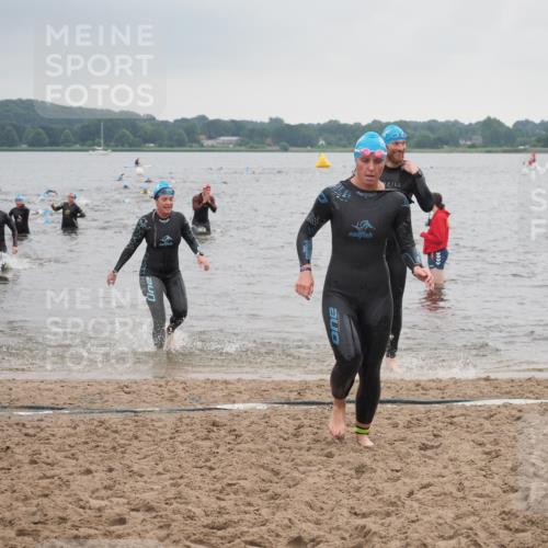 23.06.2024 - Viking Triathlon KatJ http://msf.ph/oto/6363709 23.06.2024 10:49:41 Schwimmen 64, 176, 236, 388 meine-sportfotos.de