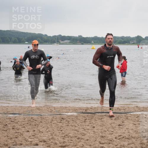 23.06.2024 - Viking Triathlon KatJ http://msf.ph/oto/6363764 23.06.2024 10:49:57 Schwimmen 81, 119, 622 meine-sportfotos.de