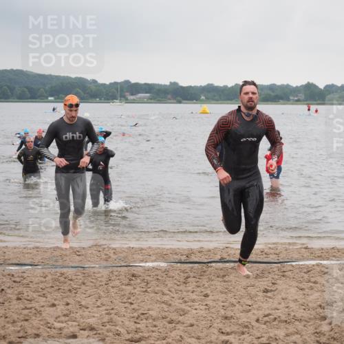 23.06.2024 - Viking Triathlon KatJ http://msf.ph/oto/6363766 23.06.2024 10:49:57 Schwimmen 81, 119, 622 meine-sportfotos.de