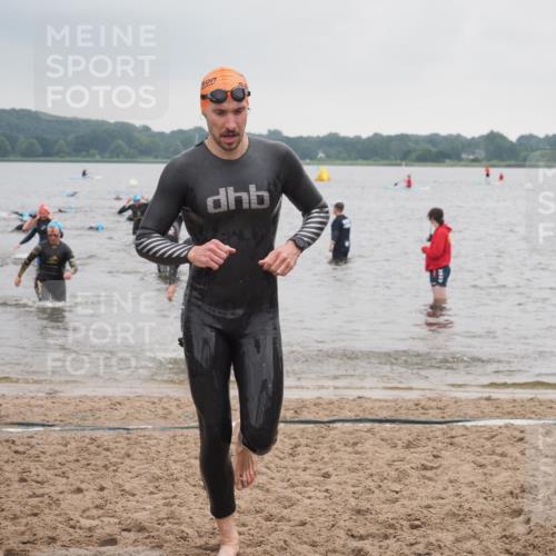 23.06.2024 - Viking Triathlon KatJ http://msf.ph/oto/6363782 23.06.2024 10:49:59 Schwimmen 81, 119, 366, 622 meine-sportfotos.de