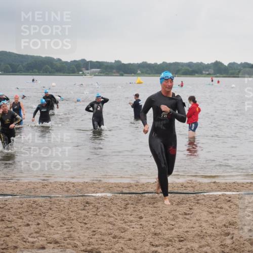 23.06.2024 - Viking Triathlon KatJ http://msf.ph/oto/6363794 23.06.2024 10:50:02 Schwimmen 81, 119, 366, 622 meine-sportfotos.de