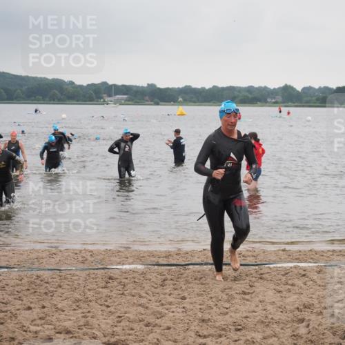 23.06.2024 - Viking Triathlon KatJ http://msf.ph/oto/6363796 23.06.2024 10:50:02 Schwimmen 81, 119, 366, 622 meine-sportfotos.de