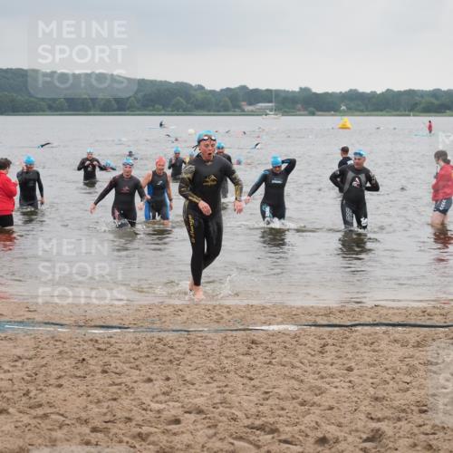 23.06.2024 - Viking Triathlon KatJ http://msf.ph/oto/6363801 23.06.2024 10:50:06 Schwimmen 119, 228, 366, 379, 476, 617 meine-sportfotos.de