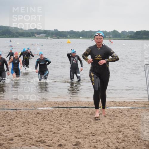 23.06.2024 - Viking Triathlon KatJ http://msf.ph/oto/6363819 23.06.2024 10:50:09 Schwimmen 213, 228, 252, 366, 379, 476, 617 meine-sportfotos.de