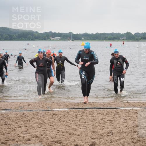 23.06.2024 - Viking Triathlon KatJ http://msf.ph/oto/6363840 23.06.2024 10:50:14 Schwimmen 213, 228, 252, 379, 476, 617 meine-sportfotos.de