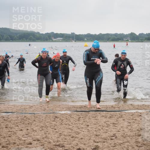23.06.2024 - Viking Triathlon KatJ http://msf.ph/oto/6363846 23.06.2024 10:50:14 Schwimmen 213, 228, 252, 379, 476, 617 meine-sportfotos.de