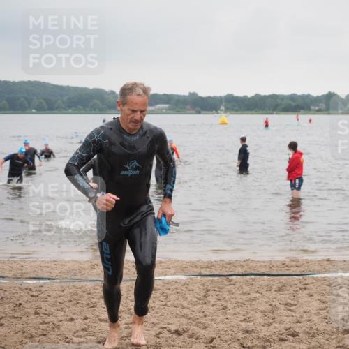 23.06.2024 - Viking Triathlon KatJ http://msf.ph/oto/6363884 23.06.2024 10:50:22 Schwimmen 170, 213, 252, 272, 538 meine-sportfotos.de