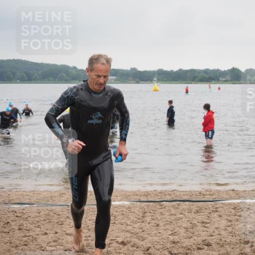 23.06.2024 - Viking Triathlon KatJ http://msf.ph/oto/6363886 23.06.2024 10:50:22 Schwimmen 170, 213, 252, 272, 538 meine-sportfotos.de