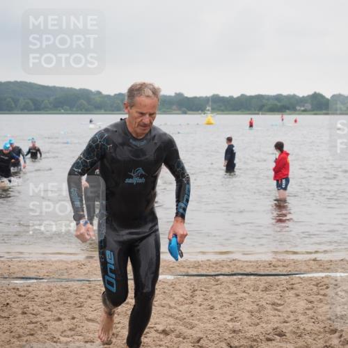 23.06.2024 - Viking Triathlon KatJ http://msf.ph/oto/6363888 23.06.2024 10:50:22 Schwimmen 170, 213, 252, 272, 538 meine-sportfotos.de