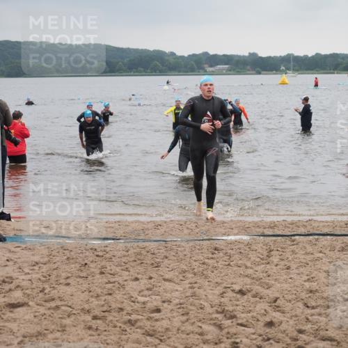 23.06.2024 - Viking Triathlon KatJ http://msf.ph/oto/6363894 23.06.2024 10:50:24 Schwimmen 170, 213, 272, 452, 538 meine-sportfotos.de