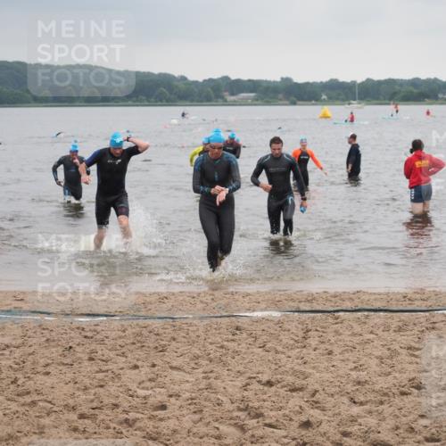 23.06.2024 - Viking Triathlon KatJ http://msf.ph/oto/6363916 23.06.2024 10:50:28 Schwimmen 170, 272, 452, 538 meine-sportfotos.de