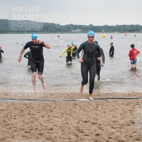 23.06.2024 - Viking Triathlon KatJ http://msf.ph/oto/6363936 23.06.2024 10:50:30 Schwimmen 170, 272, 452, 526, 538 meine-sportfotos.de