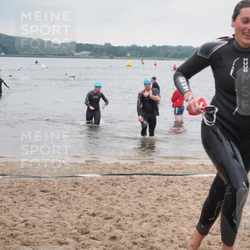 23.06.2024 - Viking Triathlon KatJ http://msf.ph/oto/6364085 23.06.2024 10:51:08 Schwimmen 290, 315, 635 meine-sportfotos.de