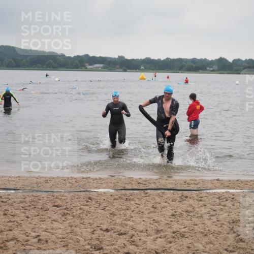 23.06.2024 - Viking Triathlon KatJ http://msf.ph/oto/6364102 23.06.2024 10:51:10 Schwimmen 290, 315, 635 meine-sportfotos.de