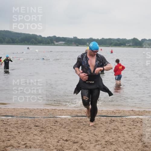 23.06.2024 - Viking Triathlon KatJ http://msf.ph/oto/6364113 23.06.2024 10:51:14 Schwimmen 290, 315 meine-sportfotos.de