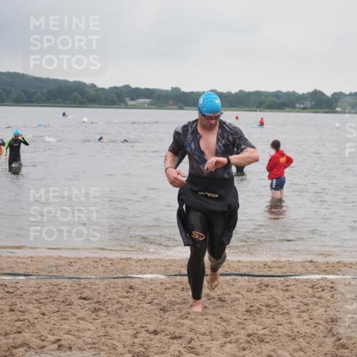 23.06.2024 - Viking Triathlon KatJ http://msf.ph/oto/6364118 23.06.2024 10:51:14 Schwimmen 290, 315 meine-sportfotos.de