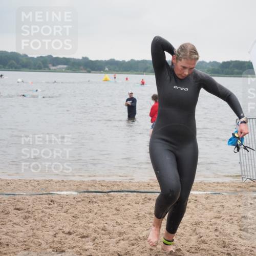 23.06.2024 - Viking Triathlon KatJ http://msf.ph/oto/6364132 23.06.2024 10:51:16 Schwimmen 290, 315 meine-sportfotos.de