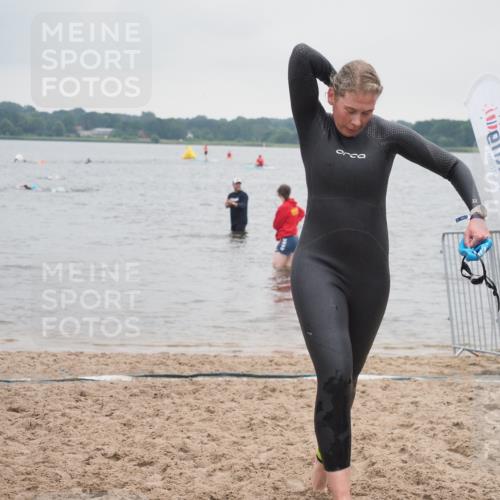 23.06.2024 - Viking Triathlon KatJ http://msf.ph/oto/6364135 23.06.2024 10:51:16 Schwimmen 290, 315 meine-sportfotos.de