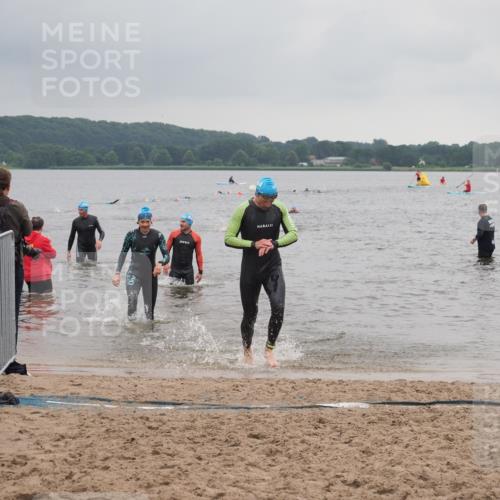 23.06.2024 - Viking Triathlon KatJ http://msf.ph/oto/6364144 23.06.2024 10:51:28 Schwimmen 49, 253, 501 meine-sportfotos.de
