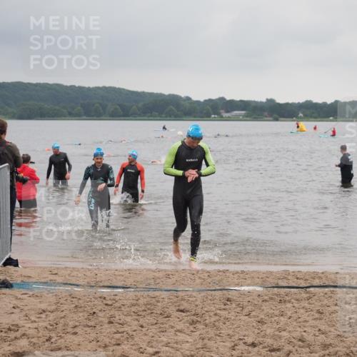 23.06.2024 - Viking Triathlon KatJ http://msf.ph/oto/6364146 23.06.2024 10:51:28 Schwimmen 49, 253, 501 meine-sportfotos.de