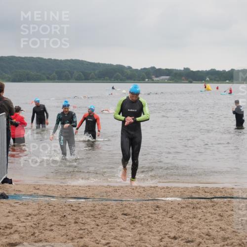 23.06.2024 - Viking Triathlon KatJ http://msf.ph/oto/6364149 23.06.2024 10:51:28 Schwimmen 49, 253, 501 meine-sportfotos.de