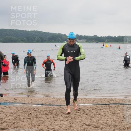 23.06.2024 - Viking Triathlon KatJ http://msf.ph/oto/6364161 23.06.2024 10:51:30 Schwimmen 49, 253, 501 meine-sportfotos.de