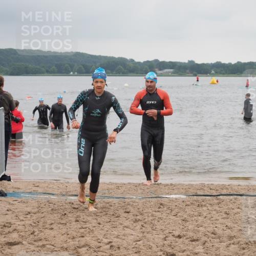 23.06.2024 - Viking Triathlon KatJ http://msf.ph/oto/6364206 23.06.2024 10:51:35 Schwimmen 49, 253 meine-sportfotos.de