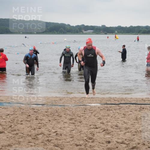 23.06.2024 - Viking Triathlon KatJ http://msf.ph/oto/6364306 23.06.2024 10:51:56 Schwimmen 417, 479, 527, 609 meine-sportfotos.de