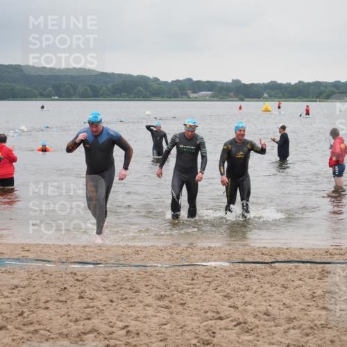 23.06.2024 - Viking Triathlon KatJ http://msf.ph/oto/6364328 23.06.2024 10:52:01 Schwimmen 417, 479, 527, 609 meine-sportfotos.de