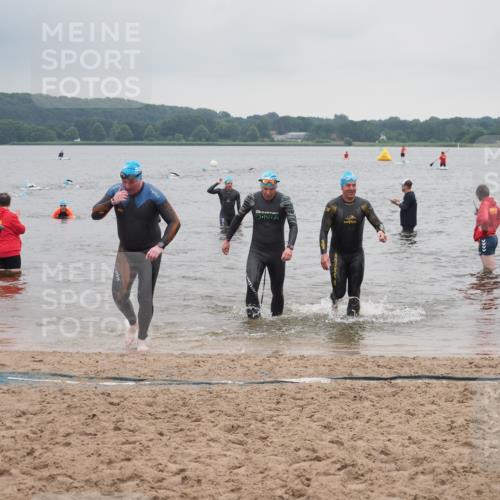 23.06.2024 - Viking Triathlon KatJ http://msf.ph/oto/6364331 23.06.2024 10:52:02 Schwimmen 417, 479, 527, 609 meine-sportfotos.de