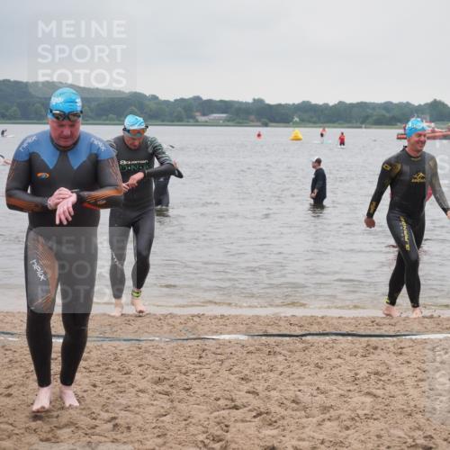 23.06.2024 - Viking Triathlon KatJ http://msf.ph/oto/6364356 23.06.2024 10:52:05 Schwimmen 417, 479, 527, 625 meine-sportfotos.de