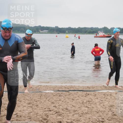 23.06.2024 - Viking Triathlon KatJ http://msf.ph/oto/6364366 23.06.2024 10:52:05 Schwimmen 417, 479, 527, 625 meine-sportfotos.de
