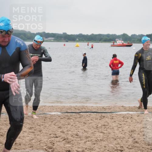 23.06.2024 - Viking Triathlon KatJ http://msf.ph/oto/6364371 23.06.2024 10:52:06 Schwimmen 417, 479, 527, 625 meine-sportfotos.de
