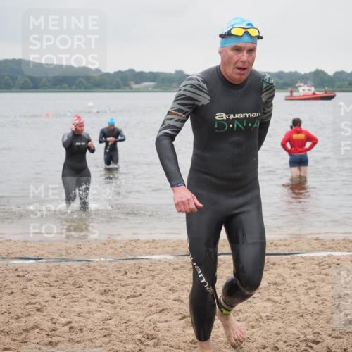 23.06.2024 - Viking Triathlon KatJ http://msf.ph/oto/6364386 23.06.2024 10:52:08 Schwimmen 417, 479, 527, 625 meine-sportfotos.de