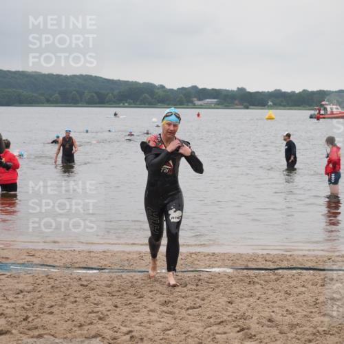 23.06.2024 - Viking Triathlon KatJ http://msf.ph/oto/6364512 23.06.2024 10:52:45 Schwimmen 159 meine-sportfotos.de