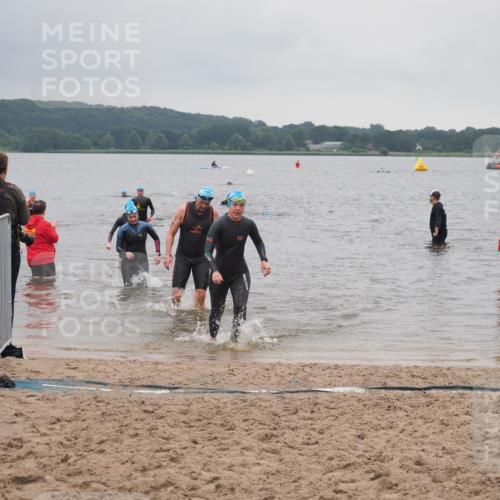 23.06.2024 - Viking Triathlon KatJ http://msf.ph/oto/6364545 23.06.2024 10:53:00 Schwimmen 145, 444, 481 meine-sportfotos.de