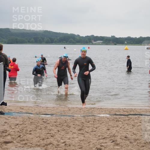 23.06.2024 - Viking Triathlon KatJ http://msf.ph/oto/6364548 23.06.2024 10:53:01 Schwimmen 145, 444, 481 meine-sportfotos.de