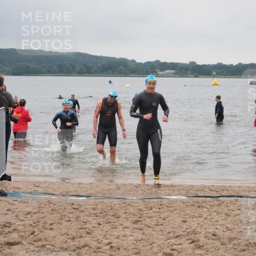 23.06.2024 - Viking Triathlon KatJ http://msf.ph/oto/6364552 23.06.2024 10:53:01 Schwimmen 145, 444, 481 meine-sportfotos.de