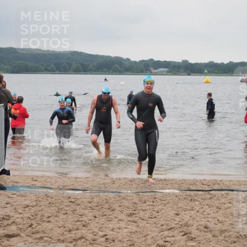 23.06.2024 - Viking Triathlon KatJ http://msf.ph/oto/6364555 23.06.2024 10:53:01 Schwimmen 145, 444, 481 meine-sportfotos.de