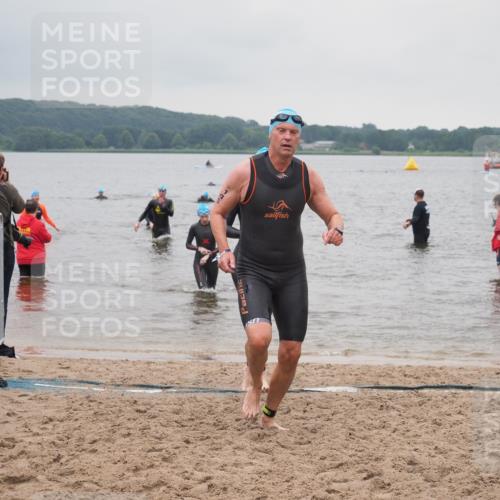 23.06.2024 - Viking Triathlon KatJ http://msf.ph/oto/6364590 23.06.2024 10:53:05 Schwimmen 145, 207, 444, 481 meine-sportfotos.de