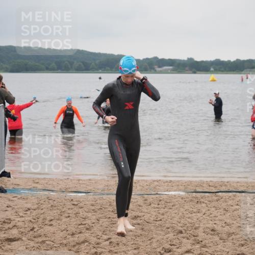 23.06.2024 - Viking Triathlon KatJ http://msf.ph/oto/6364642 23.06.2024 10:53:15 Schwimmen 207, 536, 540 meine-sportfotos.de