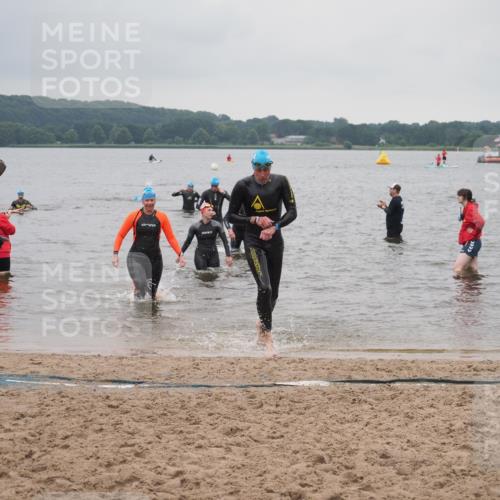 23.06.2024 - Viking Triathlon KatJ http://msf.ph/oto/6364647 23.06.2024 10:53:19 Schwimmen 207, 536, 540, 629 meine-sportfotos.de