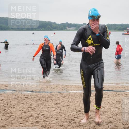 23.06.2024 - Viking Triathlon KatJ http://msf.ph/oto/6364676 23.06.2024 10:53:23 Schwimmen 241, 411, 536, 540, 629 meine-sportfotos.de