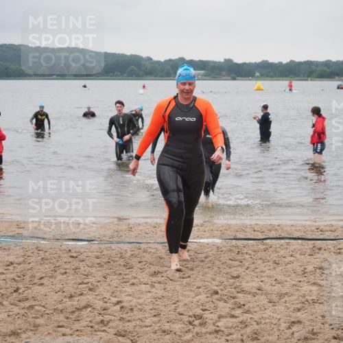 23.06.2024 - Viking Triathlon KatJ http://msf.ph/oto/6364696 23.06.2024 10:53:26 Schwimmen 241, 411, 536, 540, 629 meine-sportfotos.de