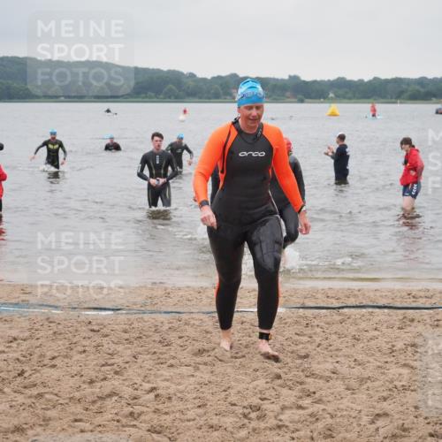23.06.2024 - Viking Triathlon KatJ http://msf.ph/oto/6364705 23.06.2024 10:53:26 Schwimmen 241, 411, 536, 540, 629 meine-sportfotos.de