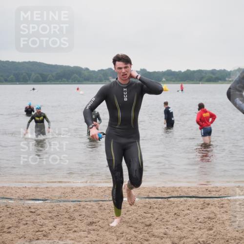 23.06.2024 - Viking Triathlon KatJ http://msf.ph/oto/6364739 23.06.2024 10:53:34 Schwimmen 241, 391, 411, 513, 629 meine-sportfotos.de