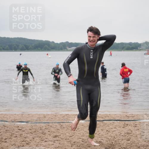 23.06.2024 - Viking Triathlon KatJ http://msf.ph/oto/6364748 23.06.2024 10:53:34 Schwimmen 241, 391, 411, 513, 629 meine-sportfotos.de